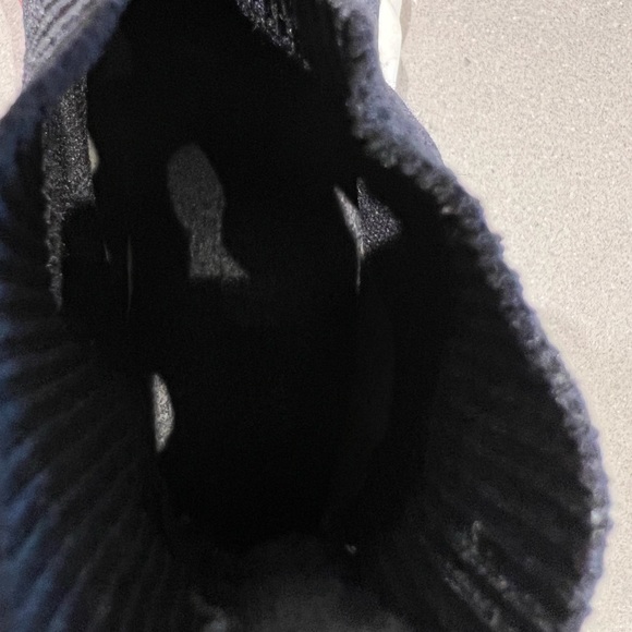 Authentic Balenciaga Speed Trainer High-Top Sock Sneakers - Picture 8 of 8